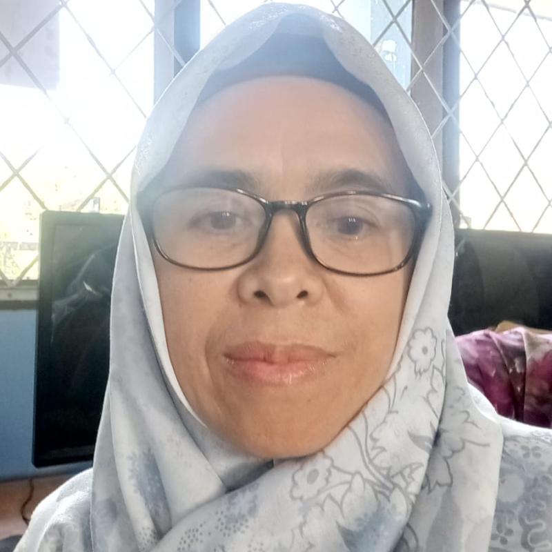 Enung Dedeh