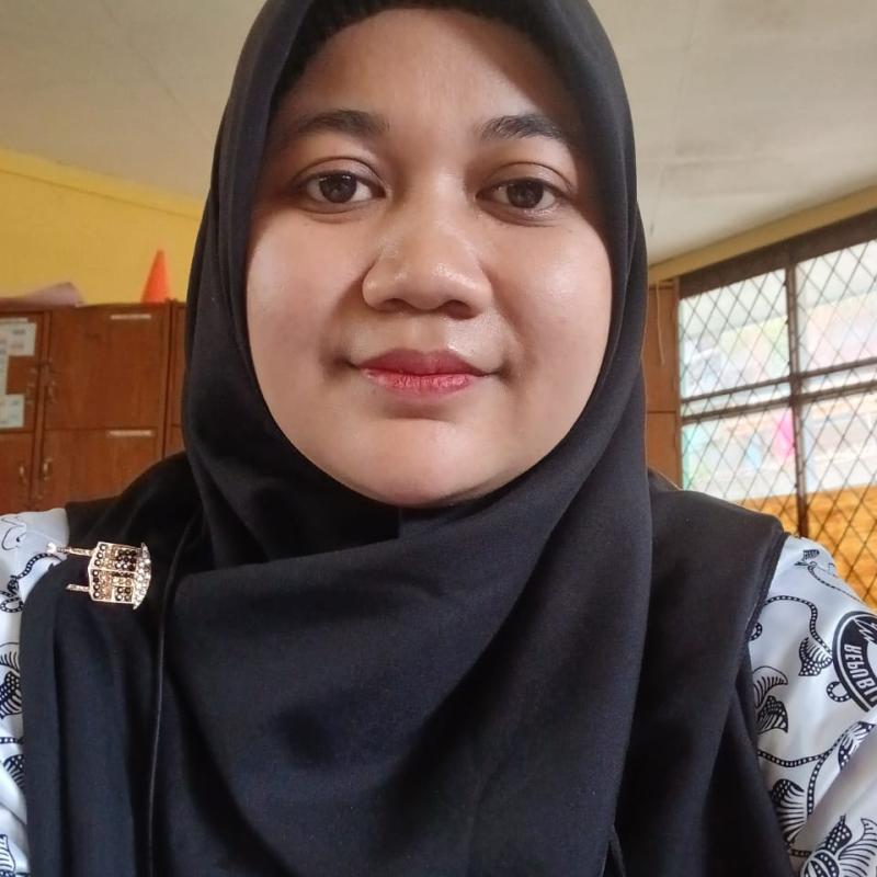 Nuri Nurlatipah, S.Pd
